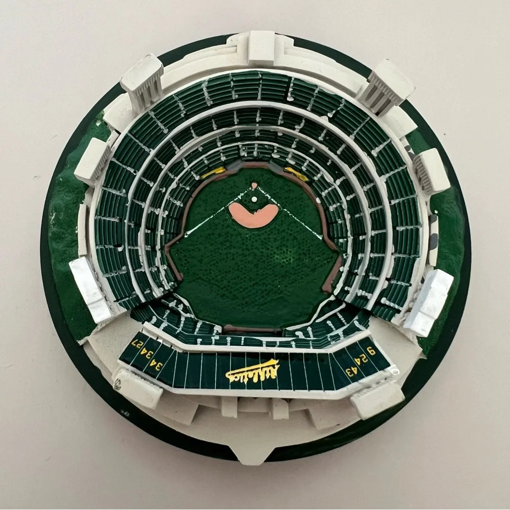 Oakland‎ Athletics Replica Coliseum Statue Giveaway NEW IN BOX